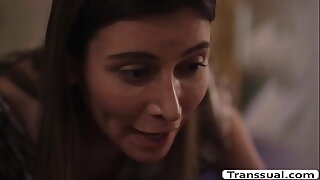 Teen babe fucked by say no to shemale stepmom