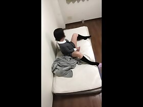 学◯から帰ってきて隠れてひっそりオナニーする女子高◯。